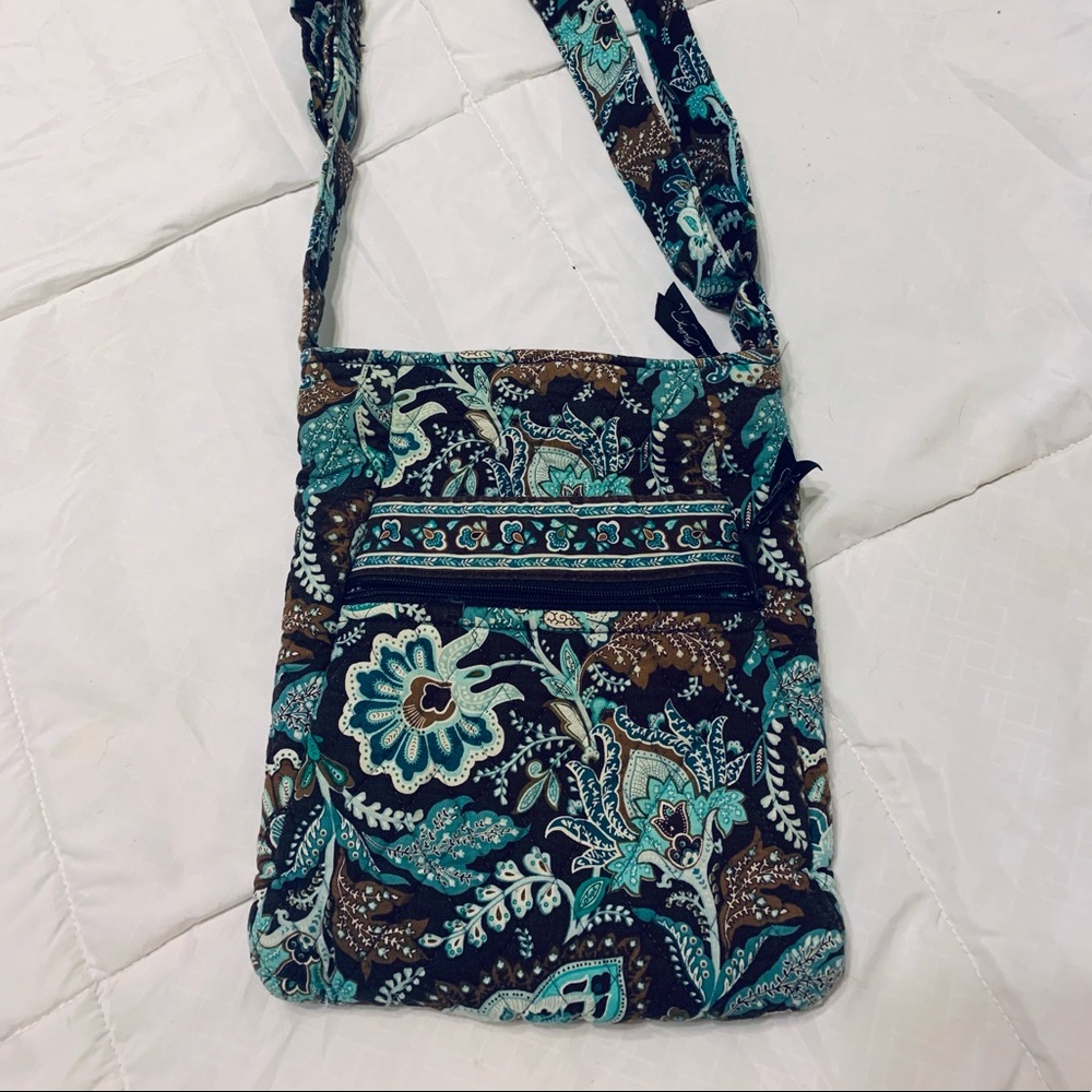 Vera Bradley crossbody with matching wallet